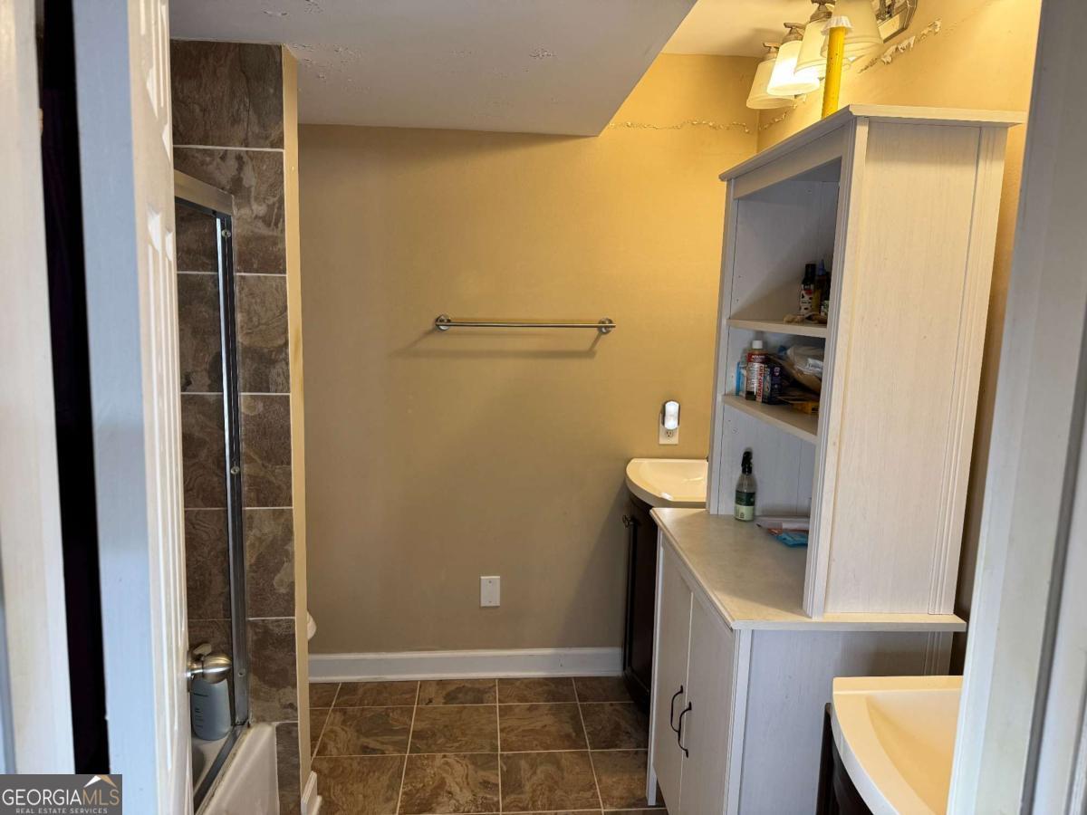 6851 Roswell Road Sandy Springs GA 30328