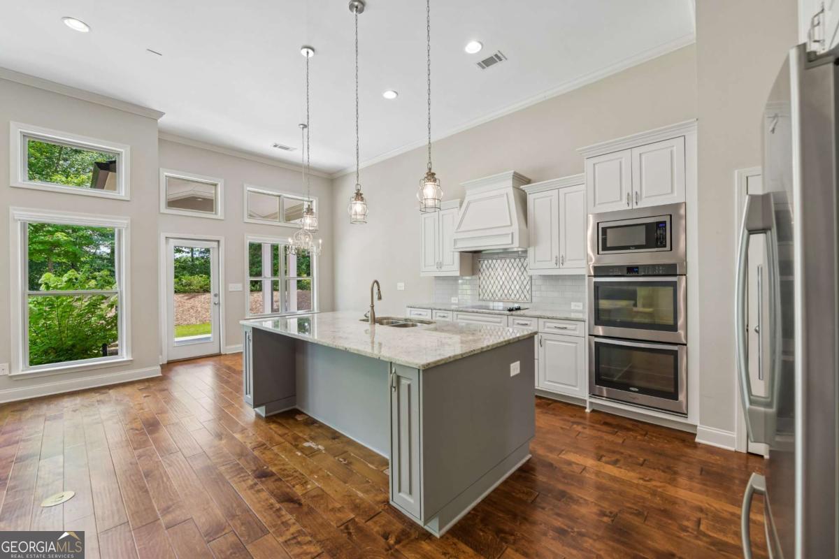 1857 Cambridge Square Watkinsville GA 30677