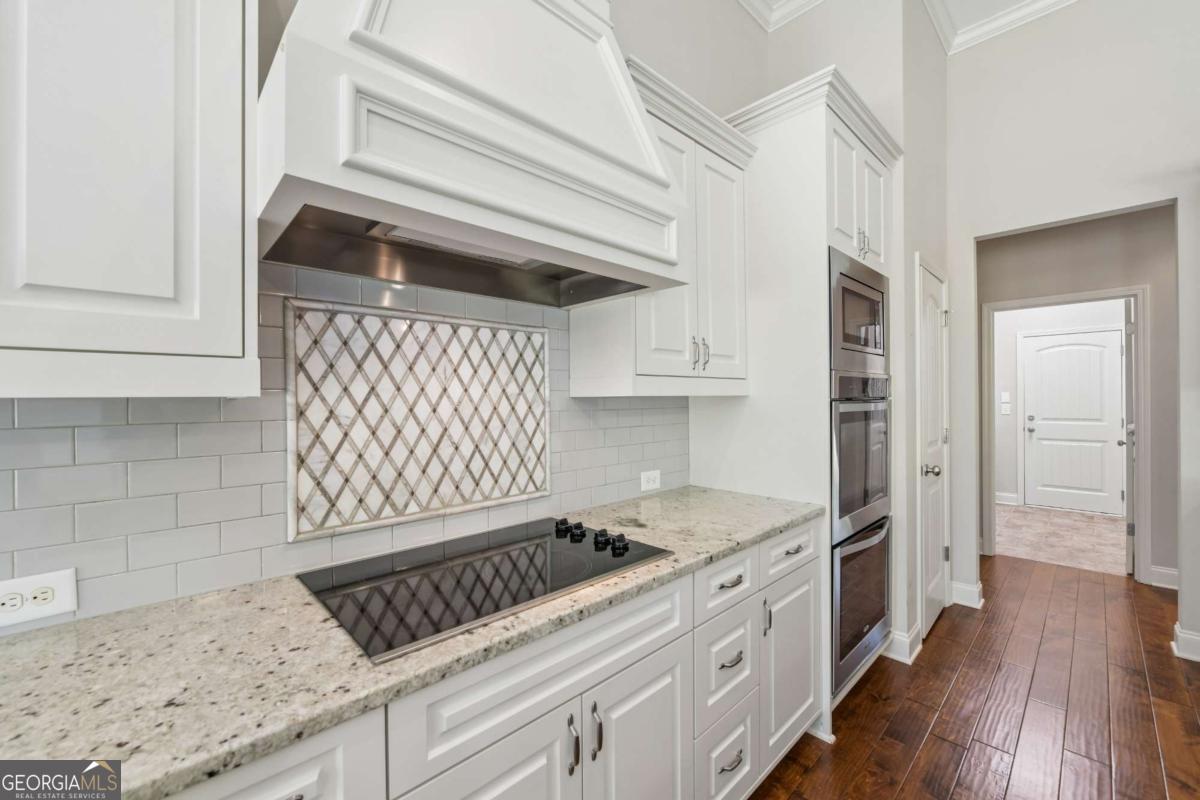 1857 Cambridge Square Watkinsville GA 30677