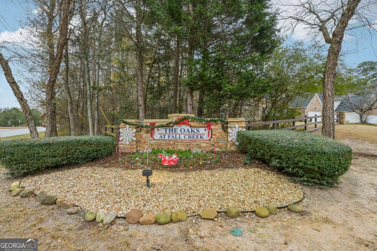 2393 Shady Maple Lane Loganville GA 30052