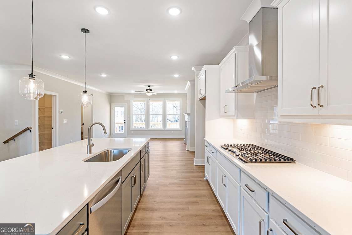 152 Palm Street Holly Springs GA 30115