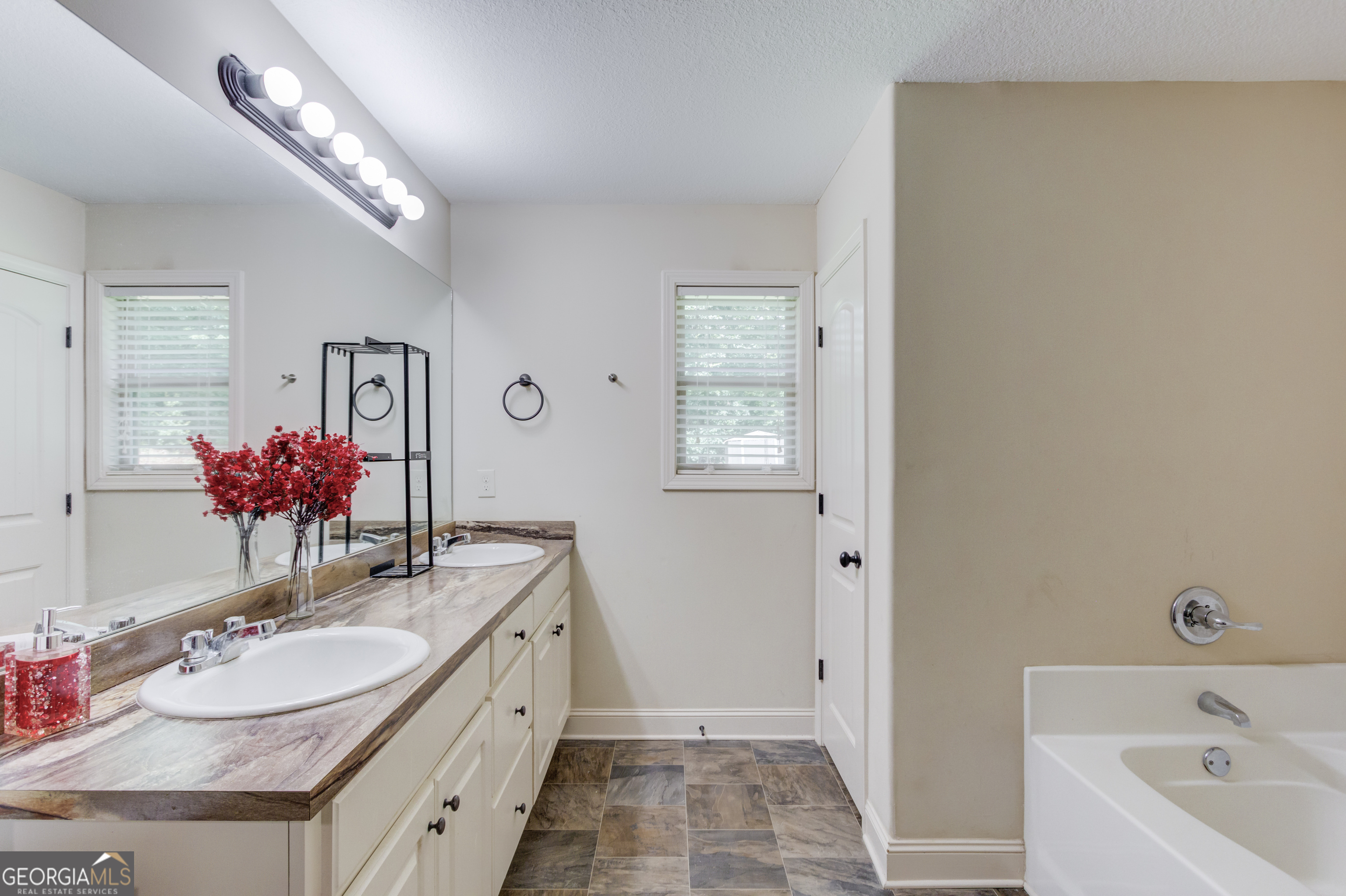 154 Rolling Oaks Lane Colbert GA 30628