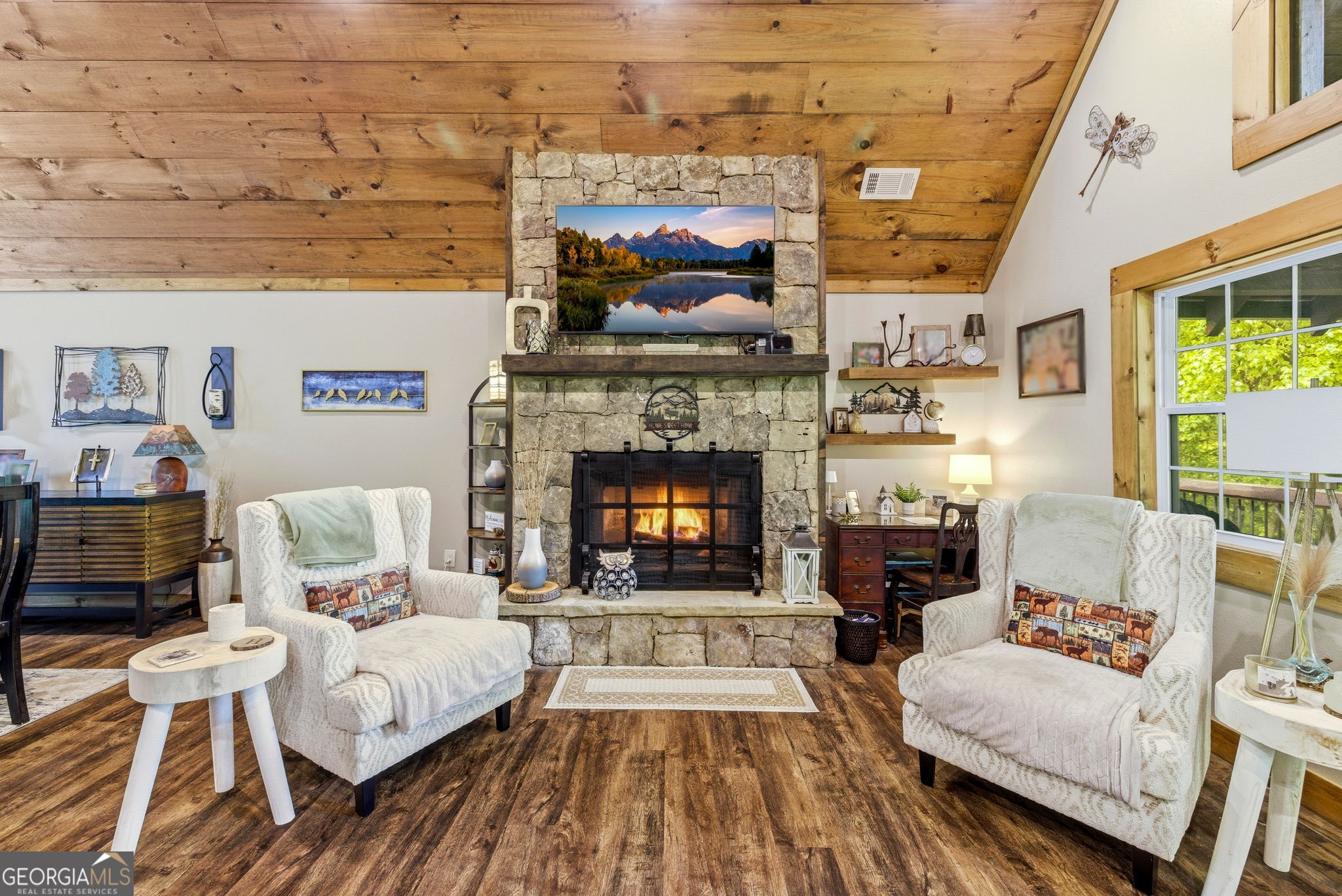 137 Thornwood Lane Ellijay GA 30540