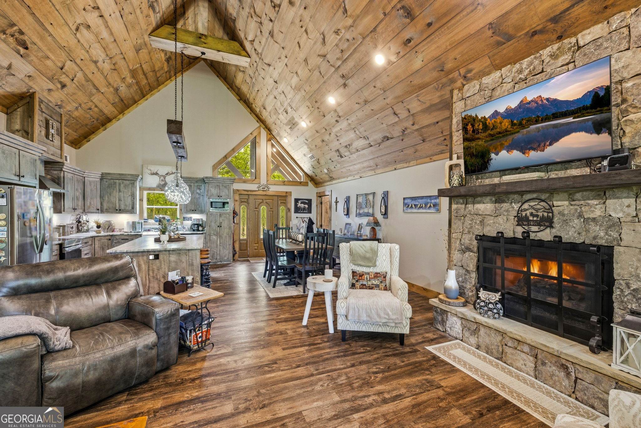 137 Thornwood Lane Ellijay GA 30540