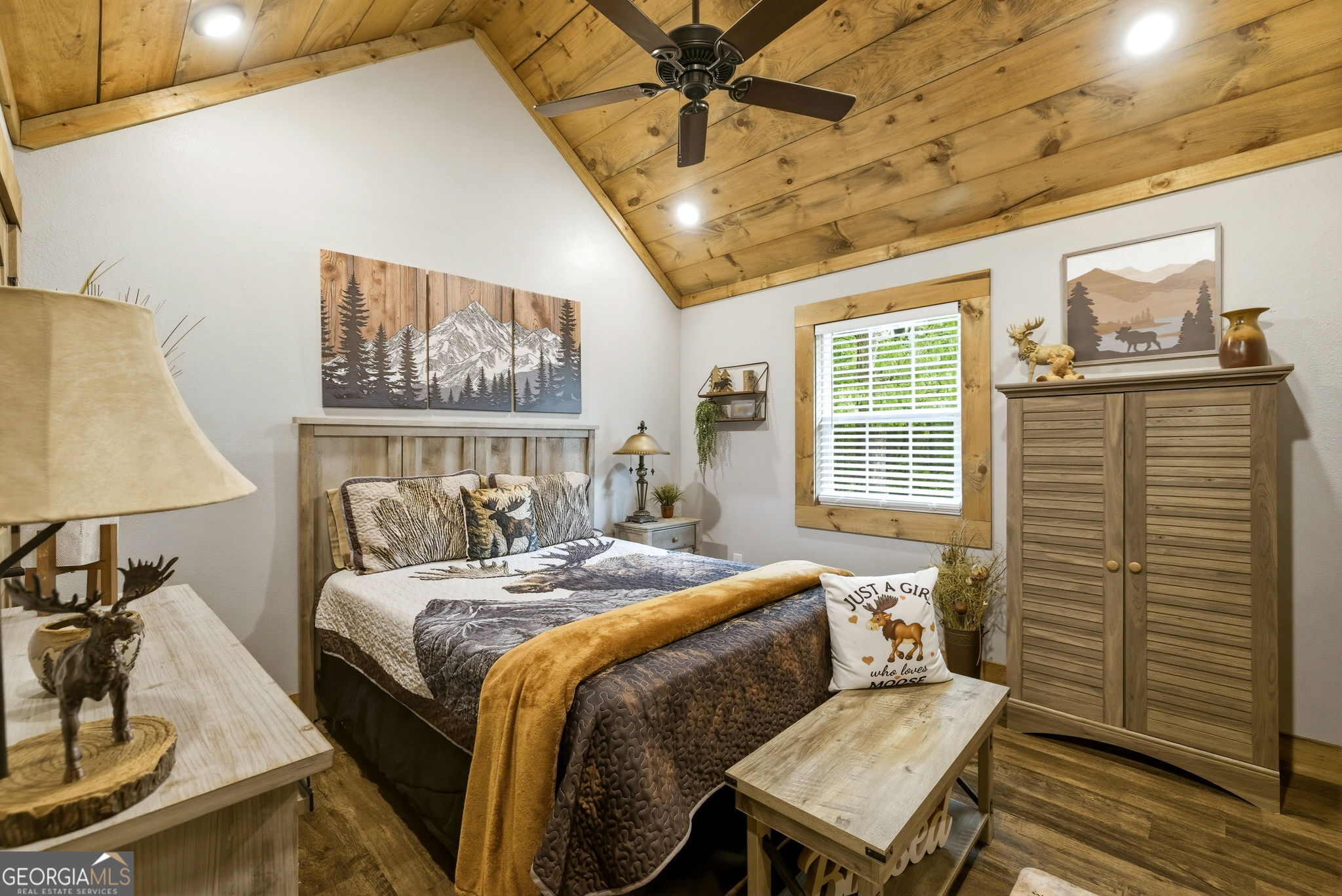 137 Thornwood Lane Ellijay GA 30540