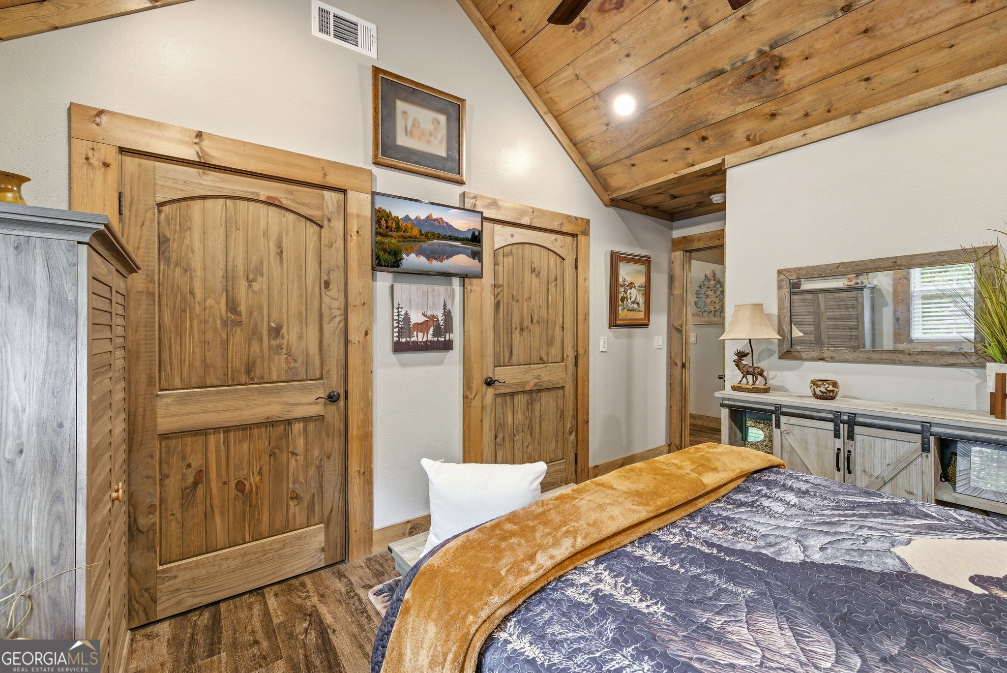 137 Thornwood Lane Ellijay GA 30540