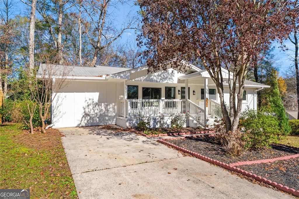 1219 Hillwood Court SE Atlanta GA 30316