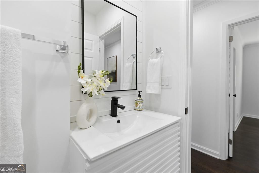 1219 Hillwood Court SE Atlanta GA 30316