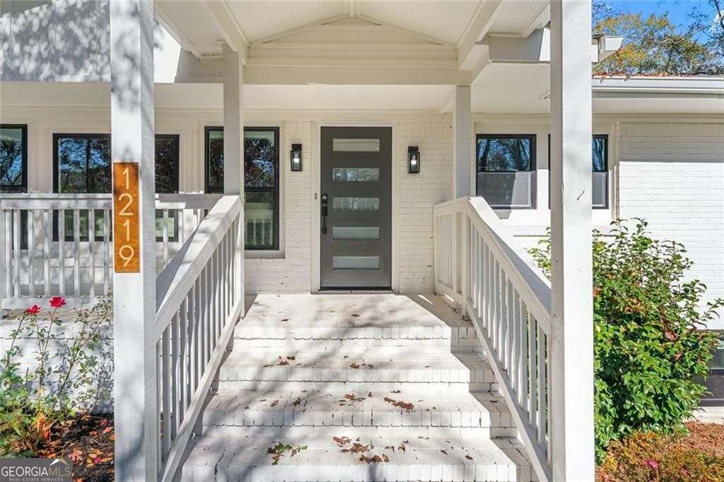 1219 Hillwood Court SE Atlanta GA 30316