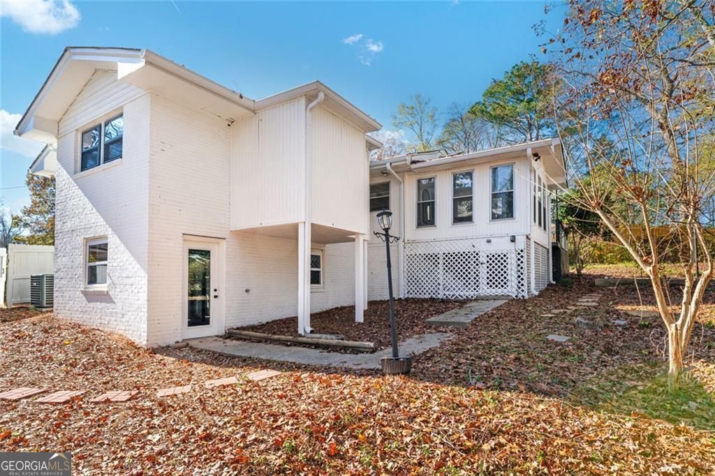 1219 Hillwood Court SE Atlanta GA 30316