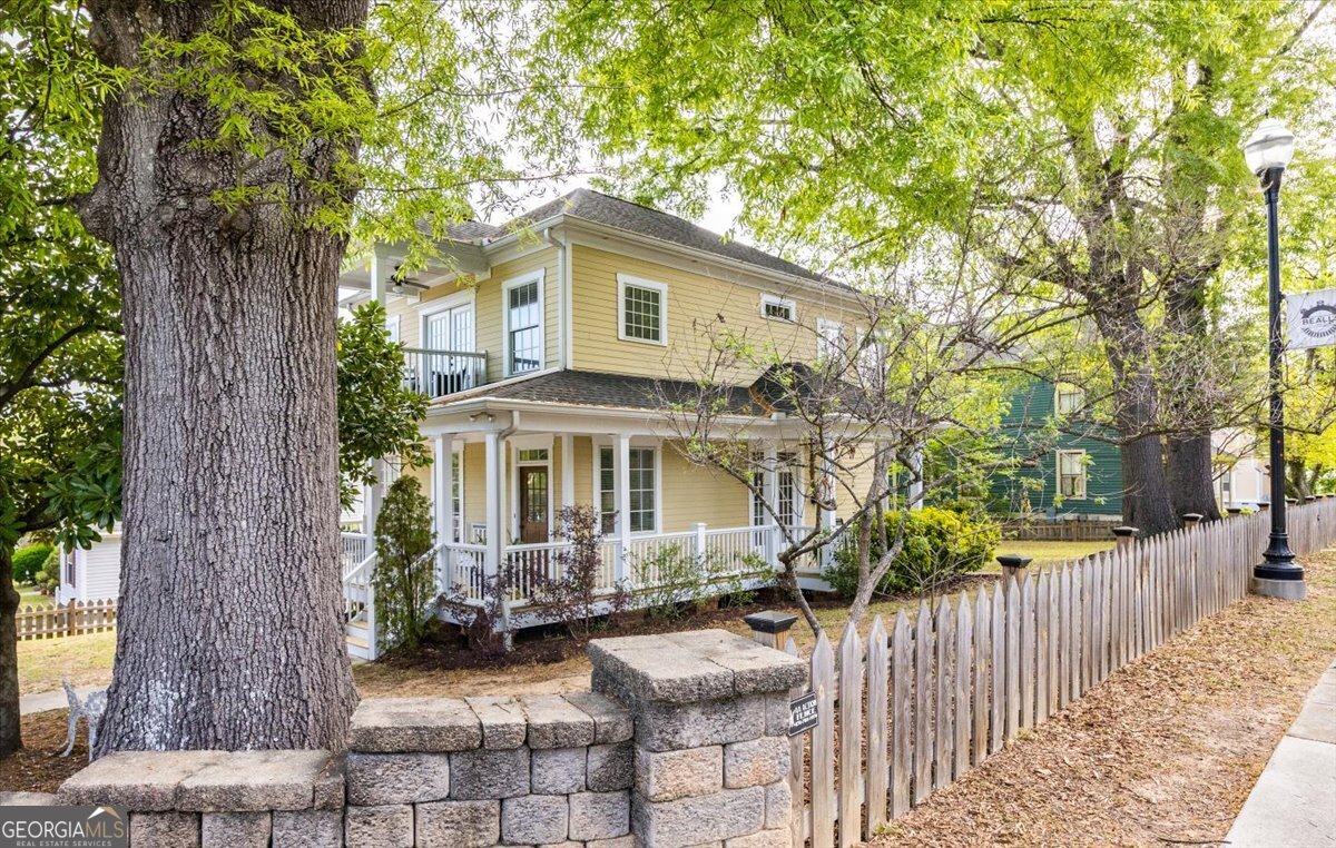 1081 Ash Street Macon GA 31210