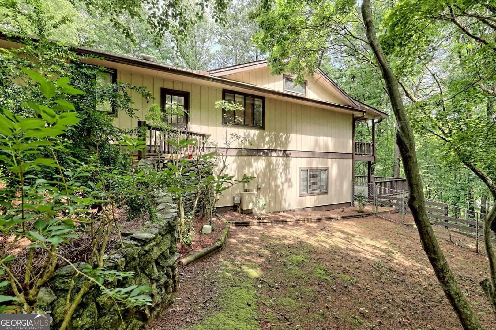 414 Leaning Chimney Drive Clayton GA 30525