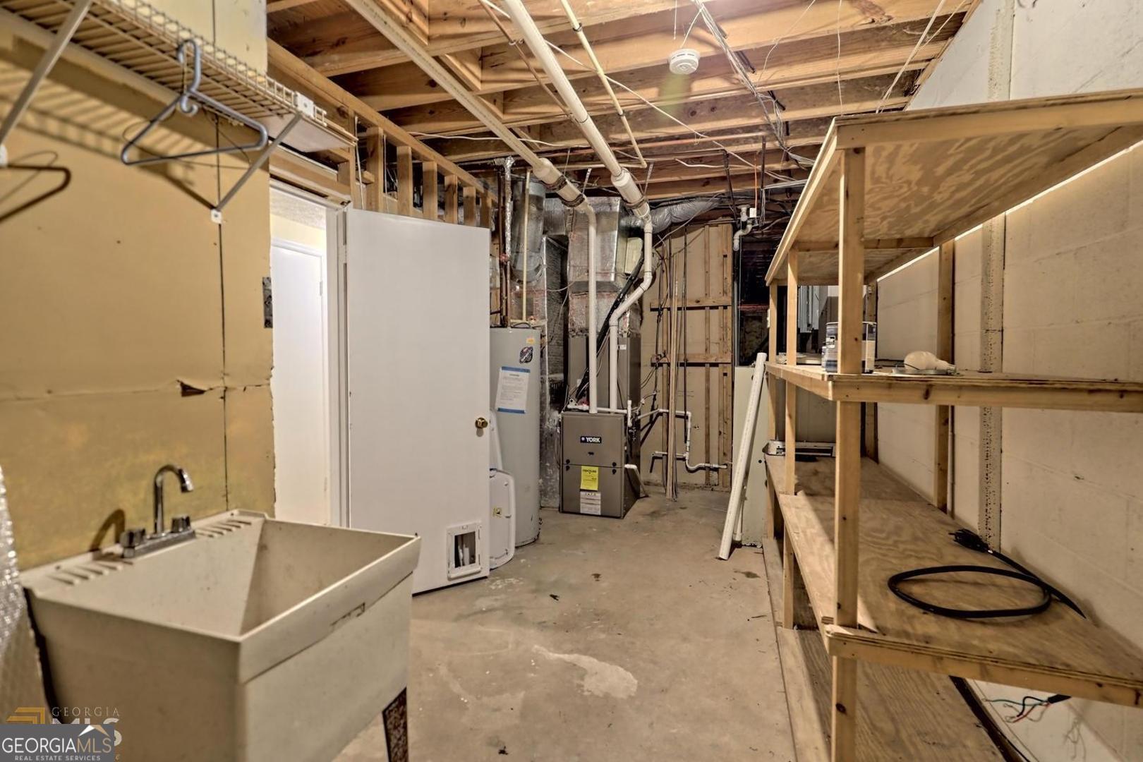 414 Leaning Chimney Drive Clayton GA 30525