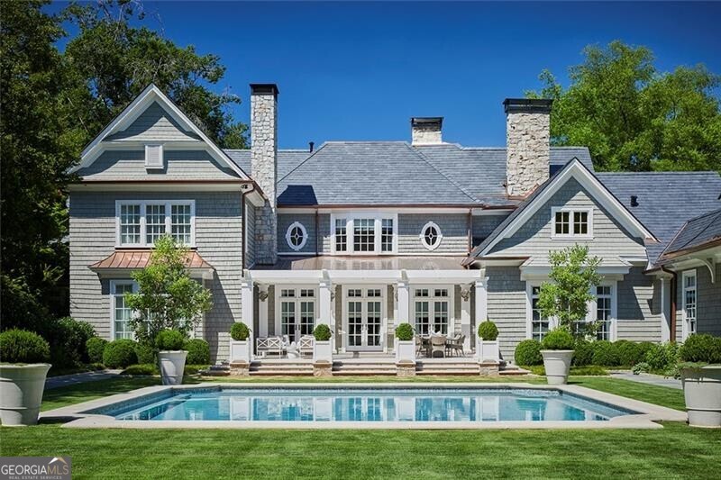210 Peachtree Circle NE Atlanta GA 30309