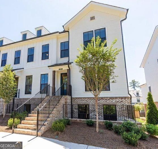 209 Phillips Lane Alpharetta GA 30009