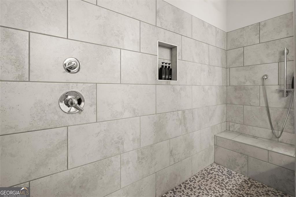 209 Phillips Lane Alpharetta GA 30009