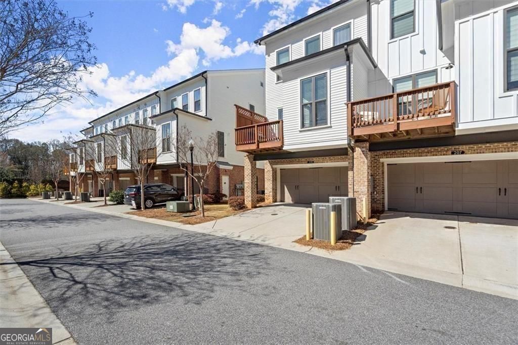 209 Phillips Lane Alpharetta GA 30009