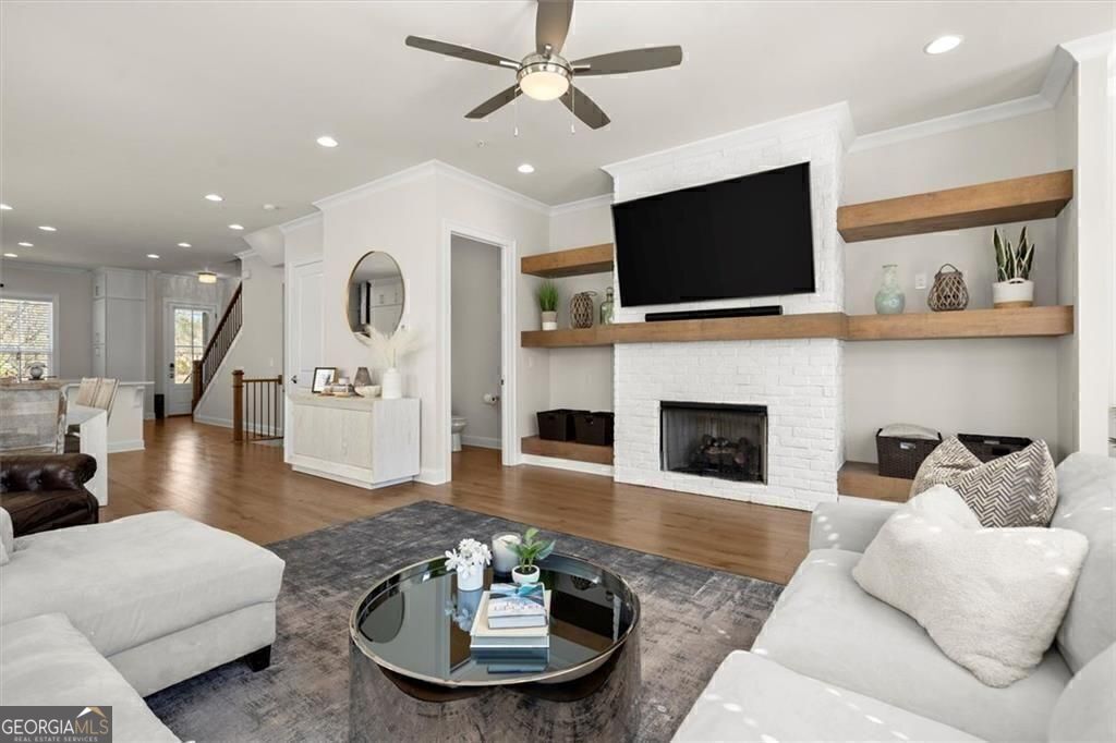 209 Phillips Lane Alpharetta GA 30009