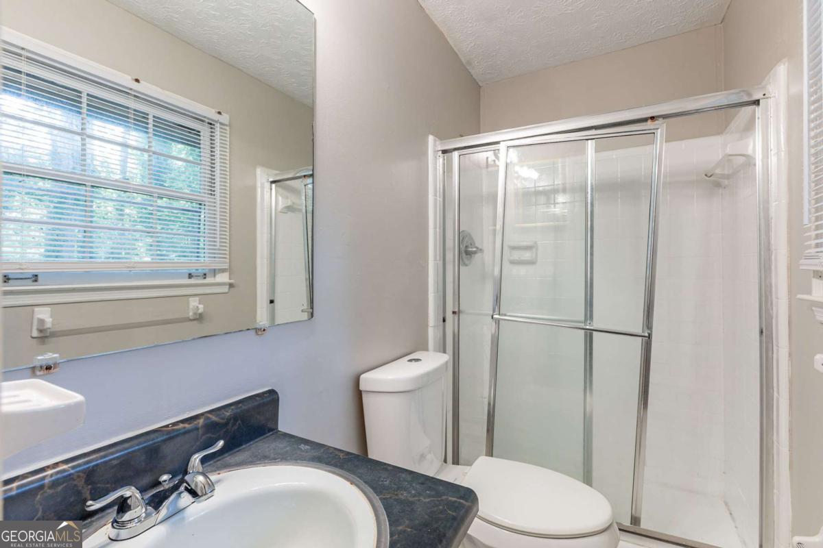 1105 Buckhurst Drive Atlanta GA 30349
