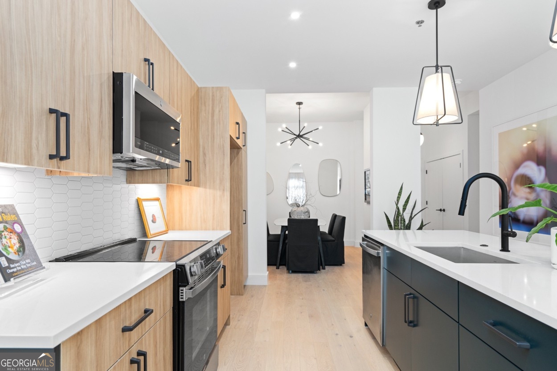 567 Ponce De Leon Avenue Atlanta GA 30308