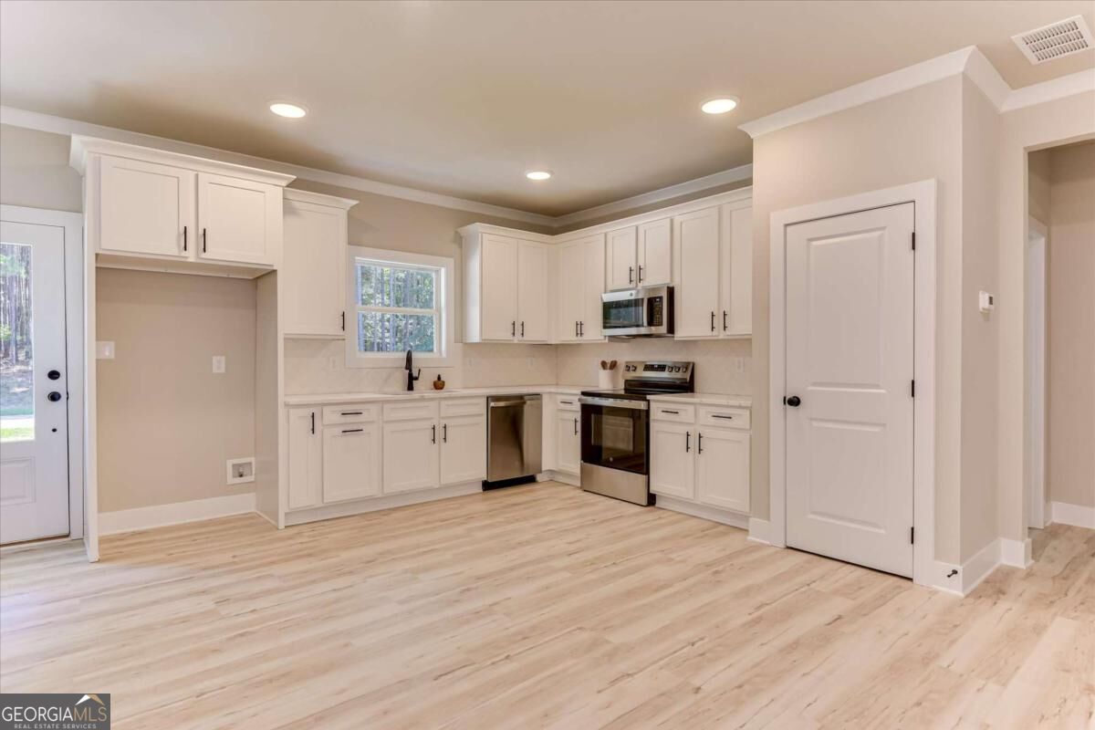 1165 Watersedge Cove Tignall GA 30668
