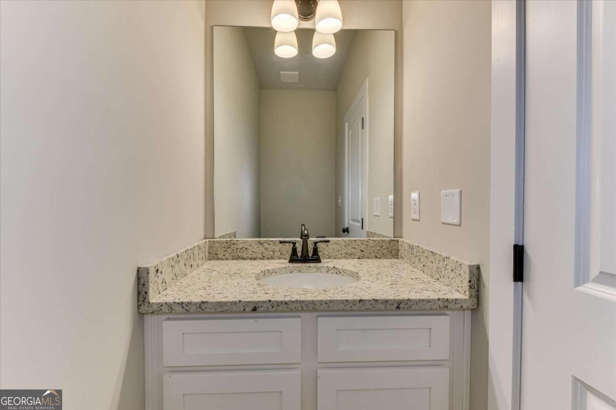 1165 Watersedge Cove Tignall GA 30668