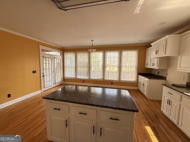 2105 Ector Cove NW Kennesaw GA 30152