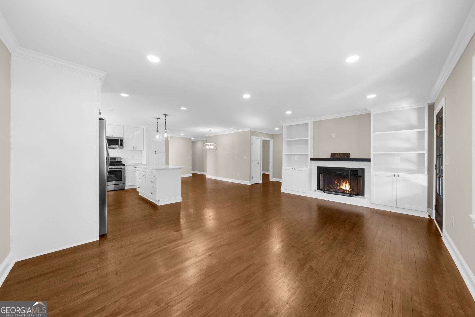 932 Sharon Circle SE Smyrna GA 30080