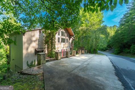 81 Dach Bruecke Gasse Helen GA 30545