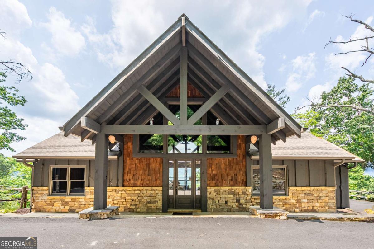 670 Brittney Drive Blue Ridge GA 30513