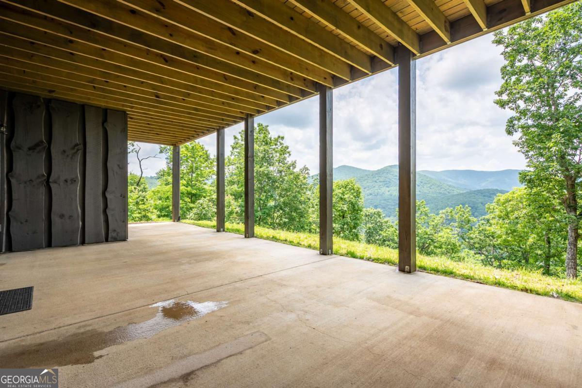 670 Brittney Drive Blue Ridge GA 30513