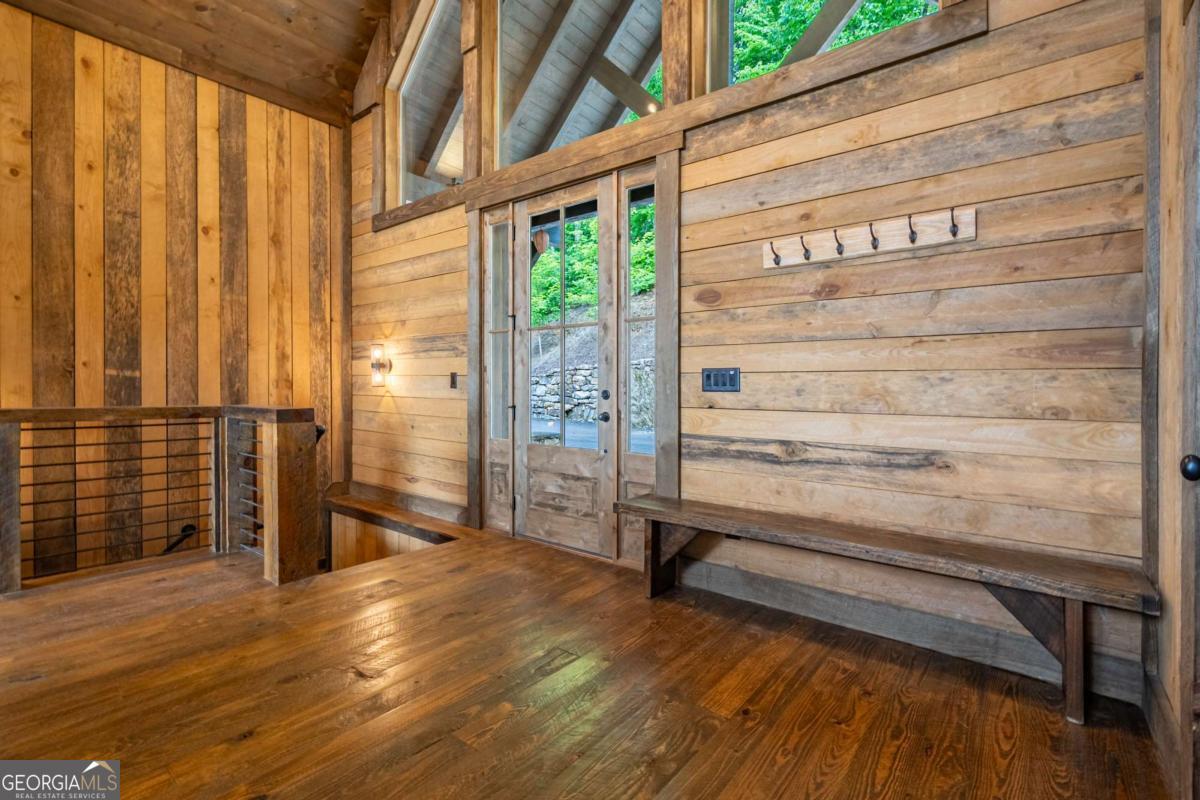 670 Brittney Drive Blue Ridge GA 30513