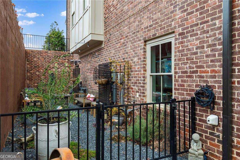 4460 Lemon Street Acworth GA 30101