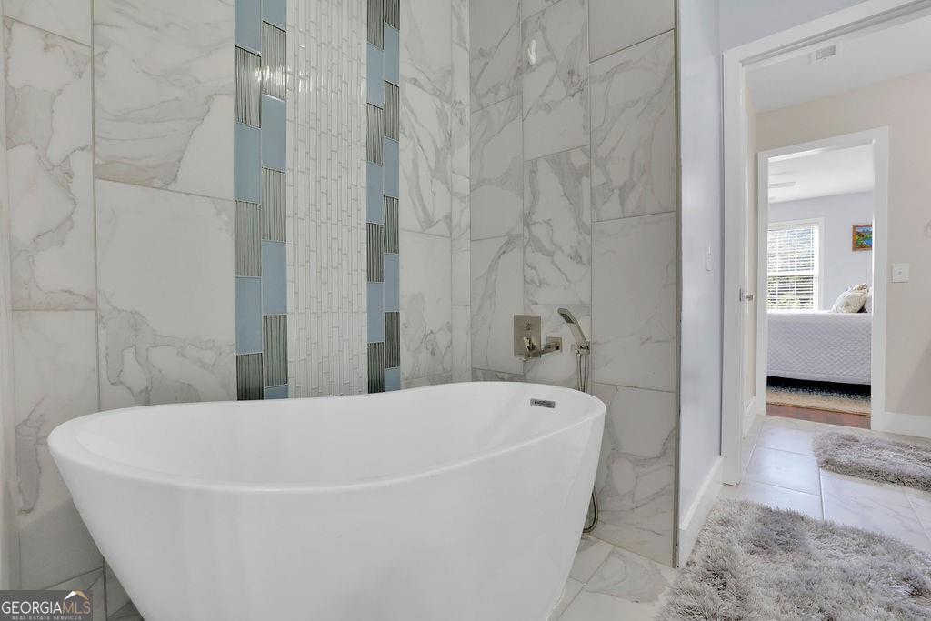 2075 Pine Tree Drive Buford GA 30518