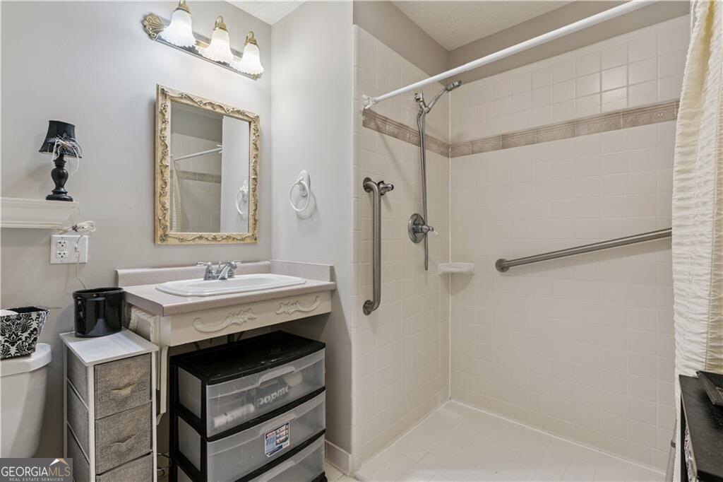 225 West Point Drive St. Simons Island GA 31522