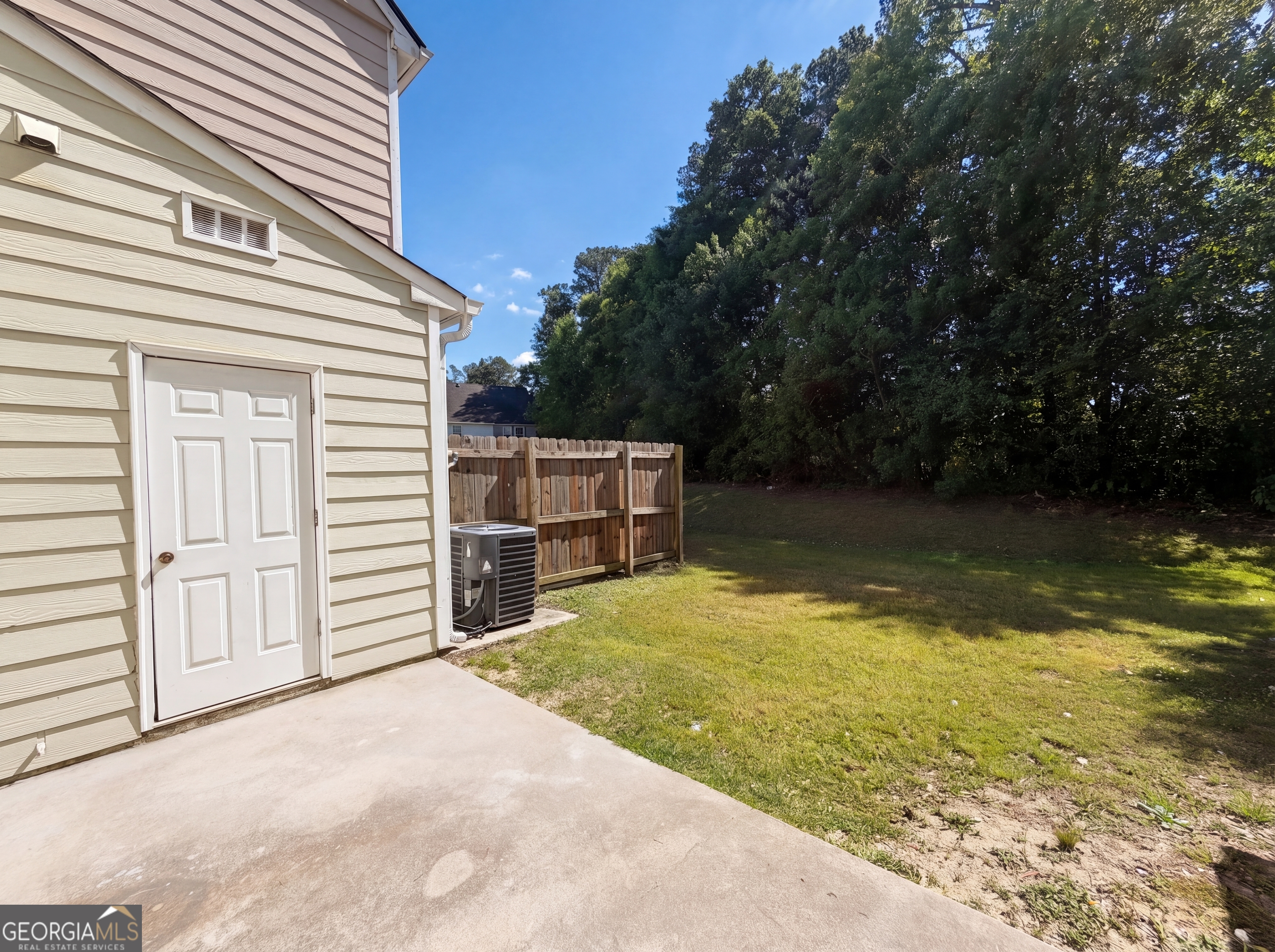 7045 Brookview Creek Riverdale GA 30274