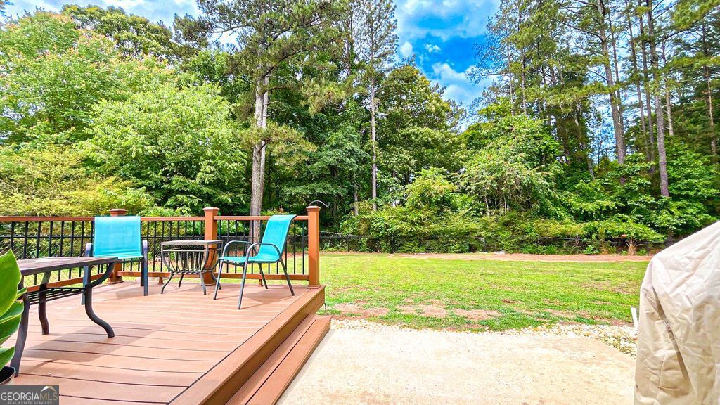 29 Eric Way Bogart GA 30622