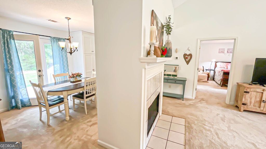 29 Eric Way Bogart GA 30622