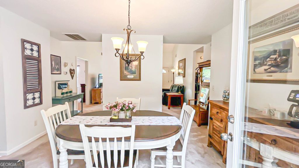 29 Eric Way Bogart GA 30622
