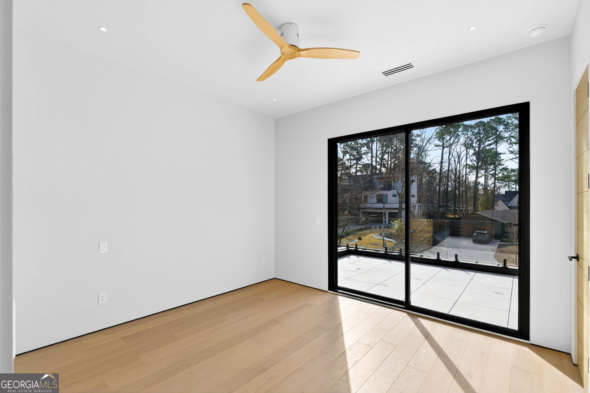 195 Pebble Trail Alpharetta GA 30009
