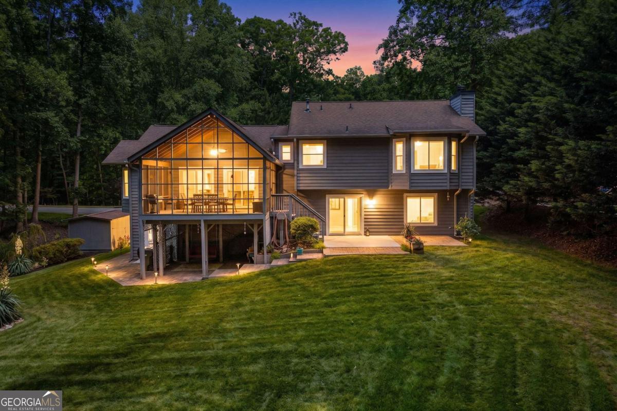 2974 Caldwell Circle Suwanee GA 30024