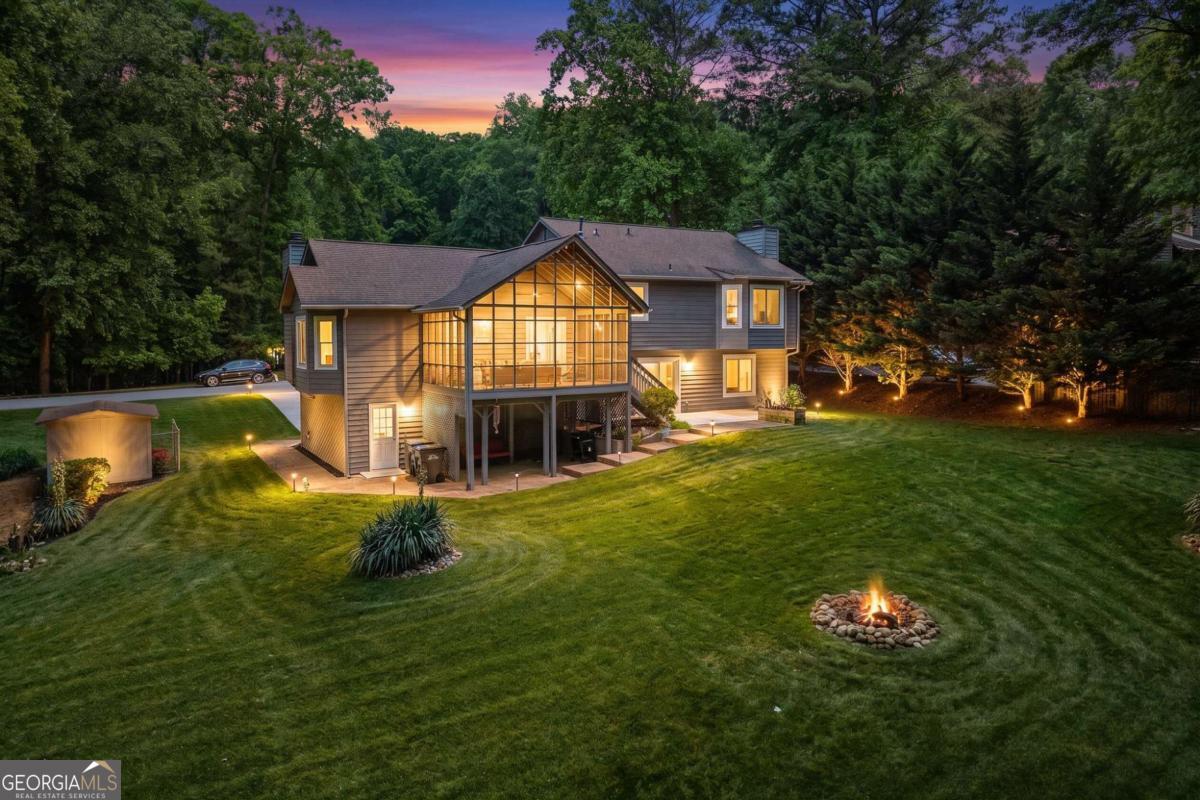 2974 Caldwell Circle Suwanee GA 30024