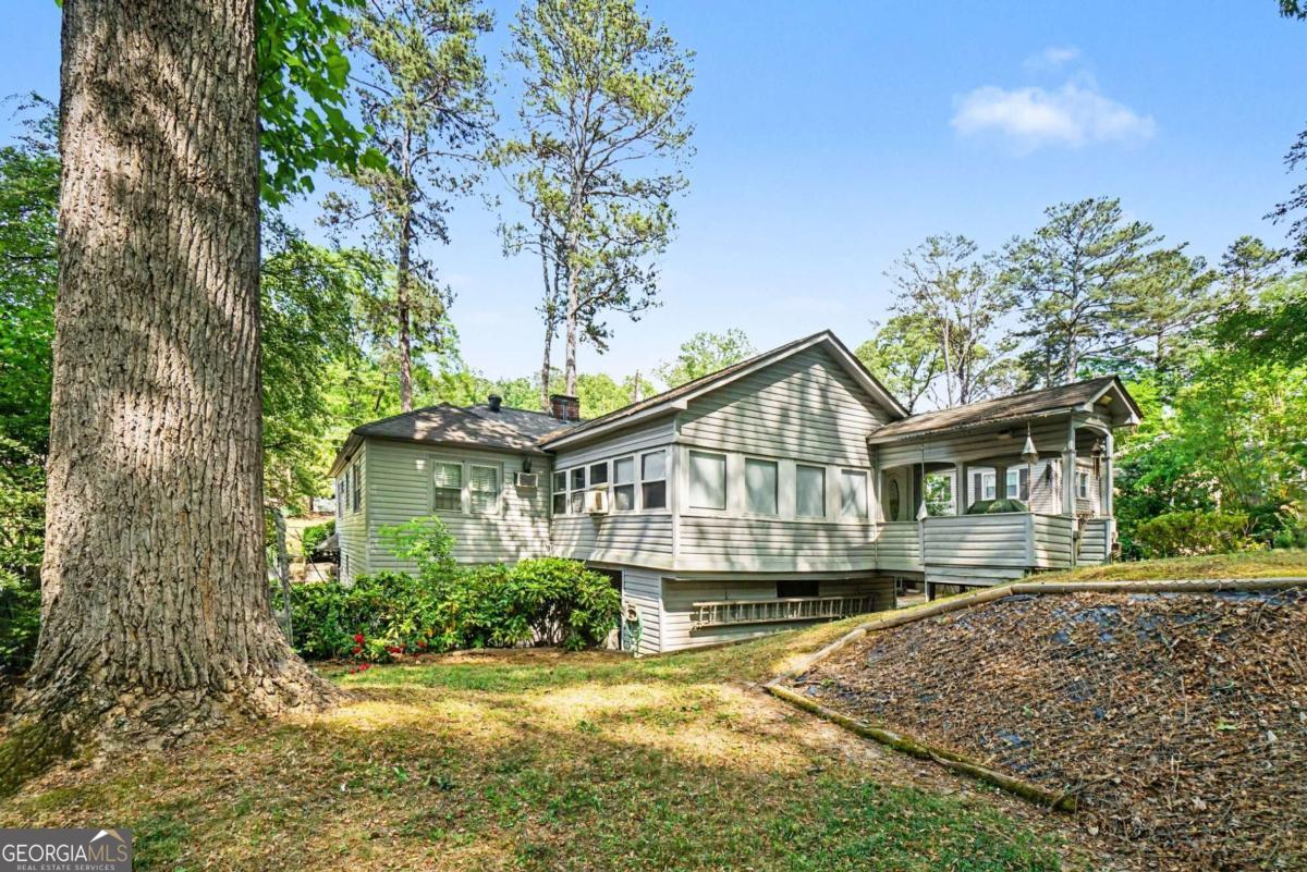 2088 E Roxboro Road NE Atlanta GA 30324