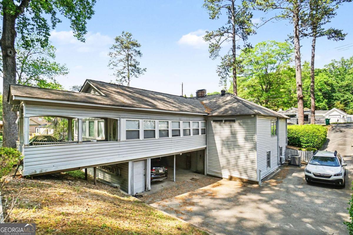 2088 E Roxboro Road NE Atlanta GA 30324