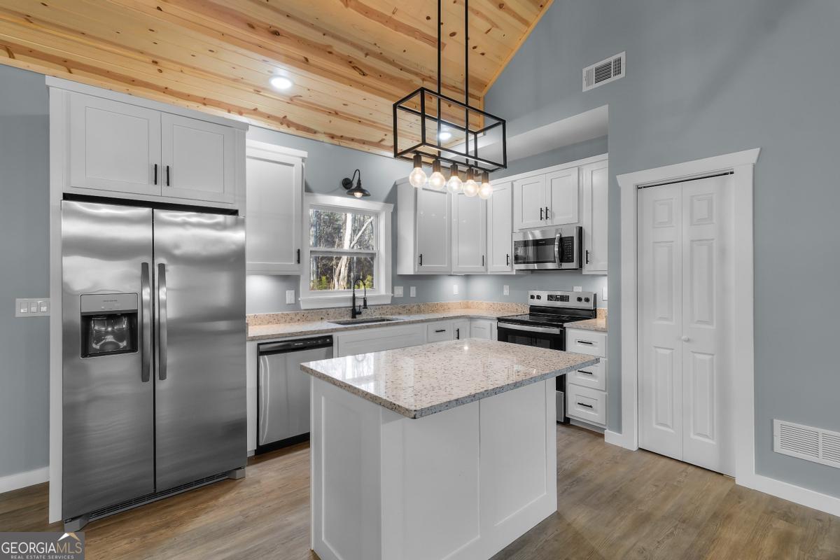236 Ellington Road Ellijay GA 30540
