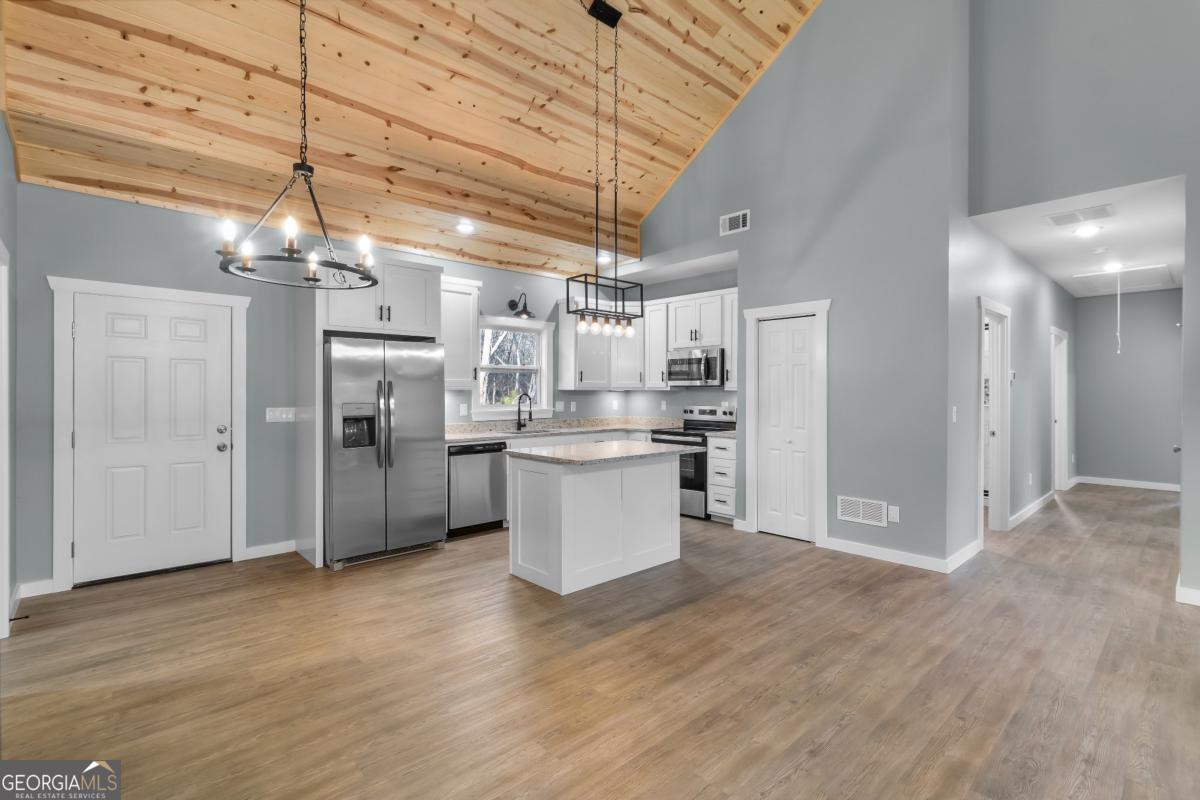 236 Ellington Road Ellijay GA 30540