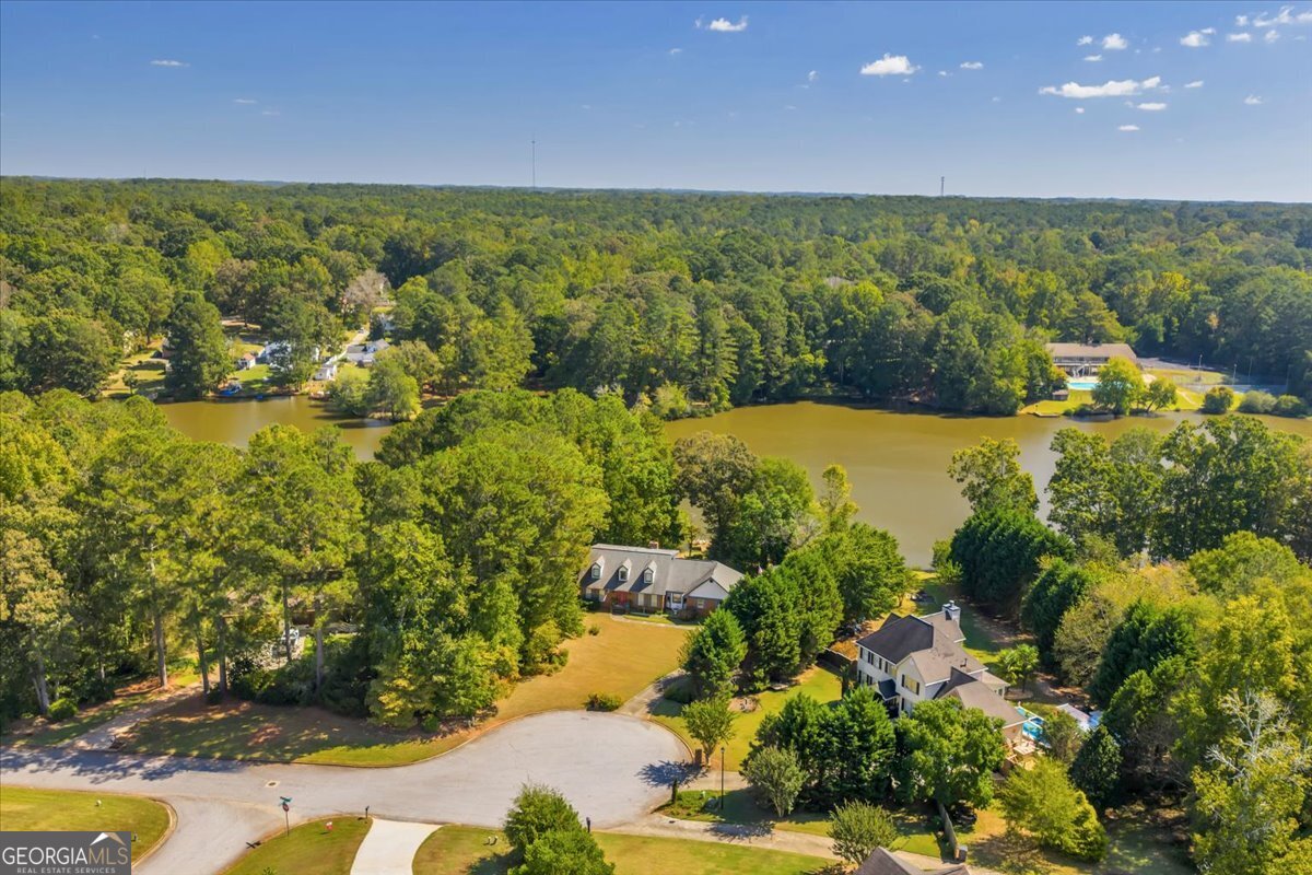 5011 SE West Lake Drive Conyers GA 30094