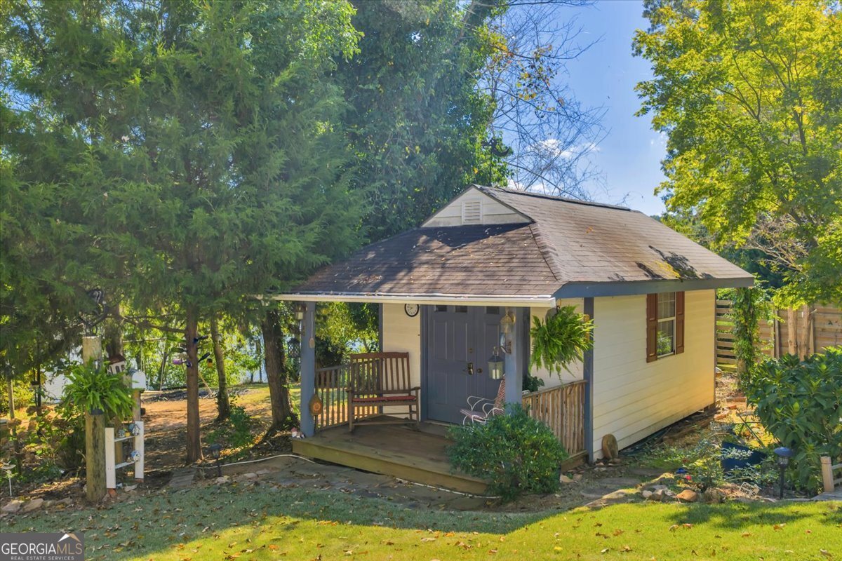 5011 SE West Lake Drive Conyers GA 30094