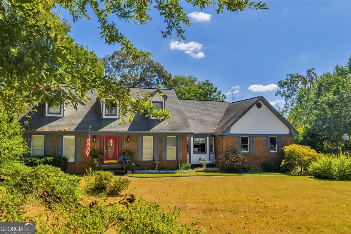 5011 SE West Lake Drive Conyers GA 30094