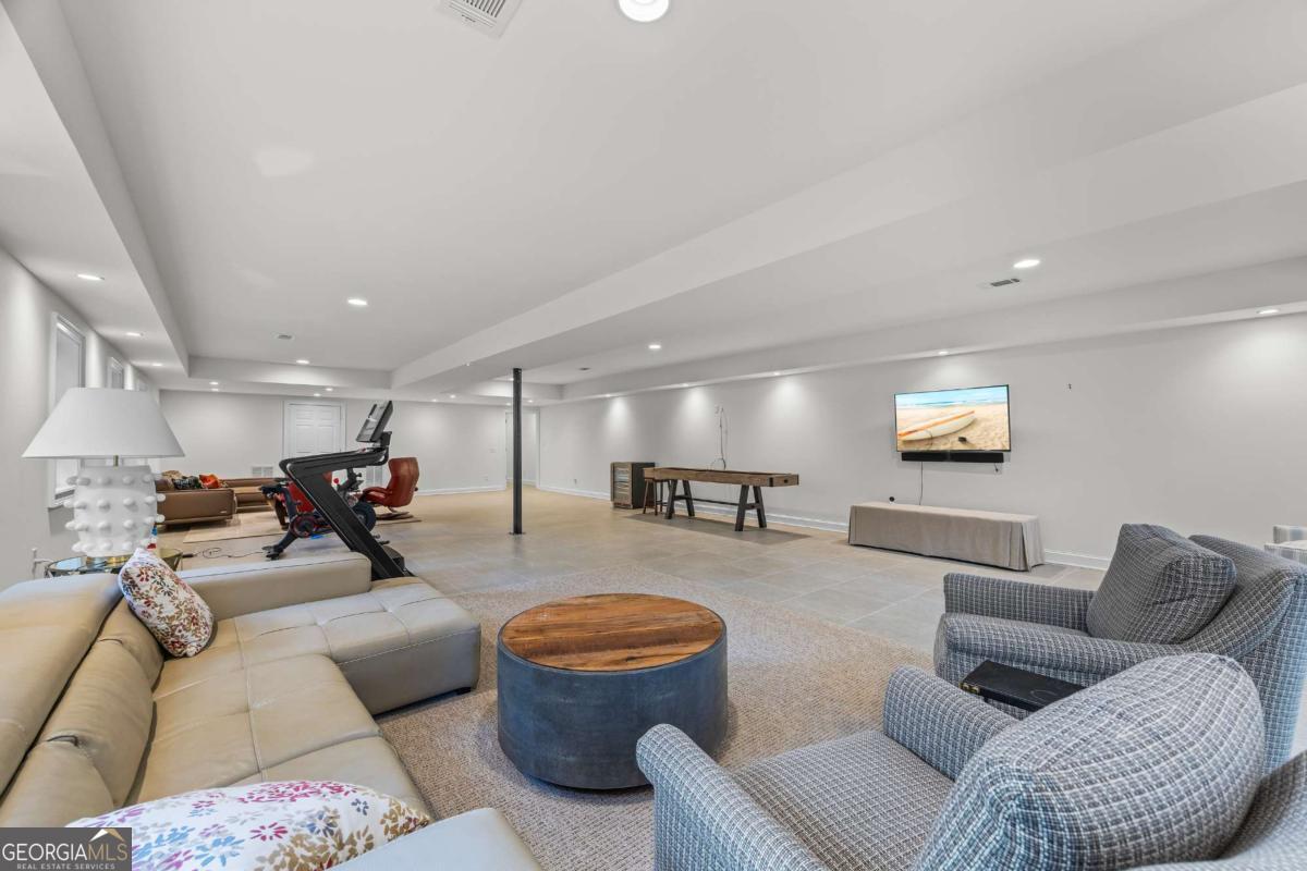 1900 Crystal Hills Drive Athens GA 30606